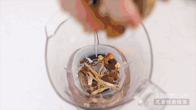 純奶手撕吐司的做法 步驟1