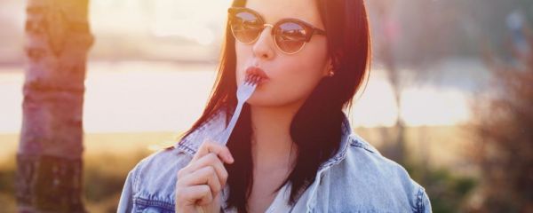 麒麟臂是什么原因引起的 手臂粗是什么原因引起的 手粗要怎么办