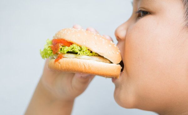 拔罐减肥腹部穴位