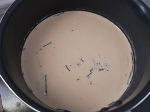 【瘦身友好】低糖黑茶奶茶的做法 步骤1