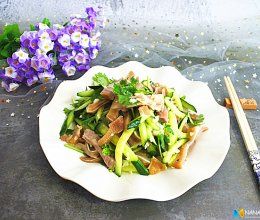 #夏日鲜味轻享健康#黄瓜拌猪耳