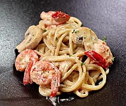 黑松露蒜香虾意面