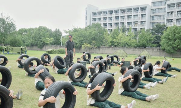 国内五大减肥夏令营的排名