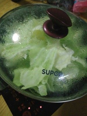 魚豆腐雞蛋手撕包菜(增肌減脂者自創(chuàng)菜)的做法步驟 第3步