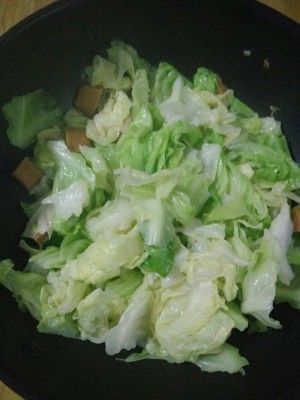 魚豆腐雞蛋手撕包菜(增肌減脂者自創(chuàng)菜)的做法步驟 第4步