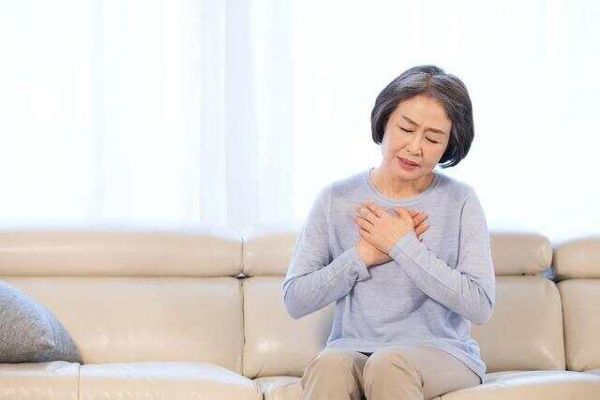 你以为早餐光吃牛奶+鸡蛋就健康了？错！这5个不健康的早餐搭配别再吃了