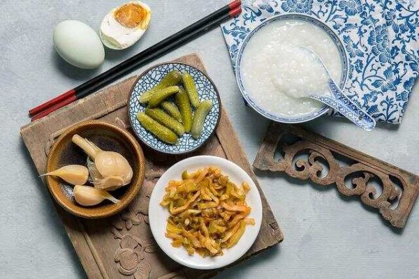 你以为早餐光吃牛奶+鸡蛋就健康了？错！这5个不健康的早餐搭配别再吃了