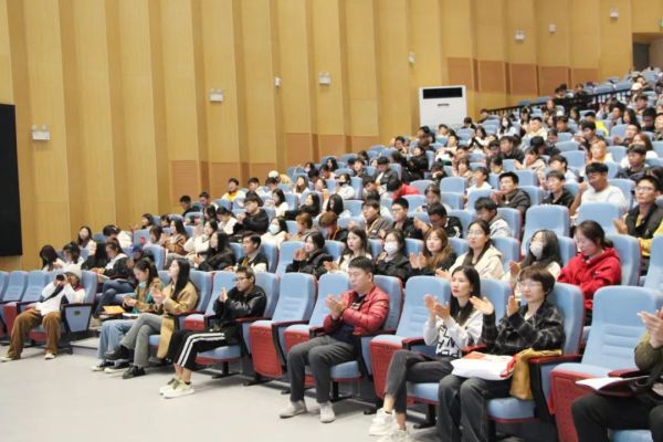 “熱血青春 健康先行”健康科普主題宣講走進泰山科技學院