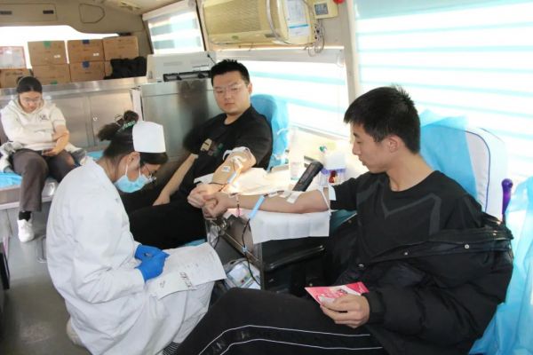 “熱血青春 健康先行”健康科普主題宣講走進泰山科技學院