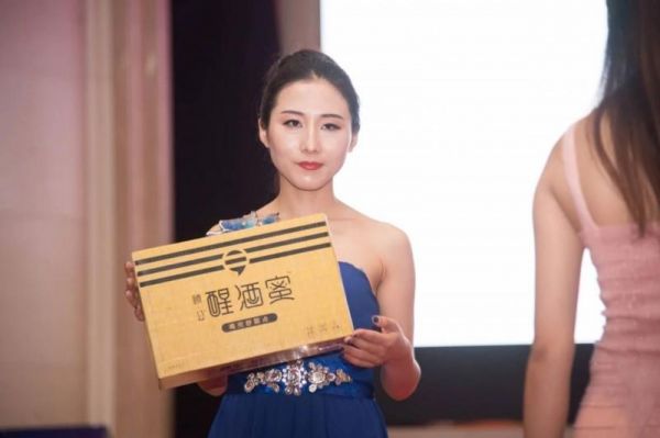 说明: C:UsersHJYAppDataLocalTempWeChat Files83db69d0f21bdfc3710d4d0520ab7f70.jpg