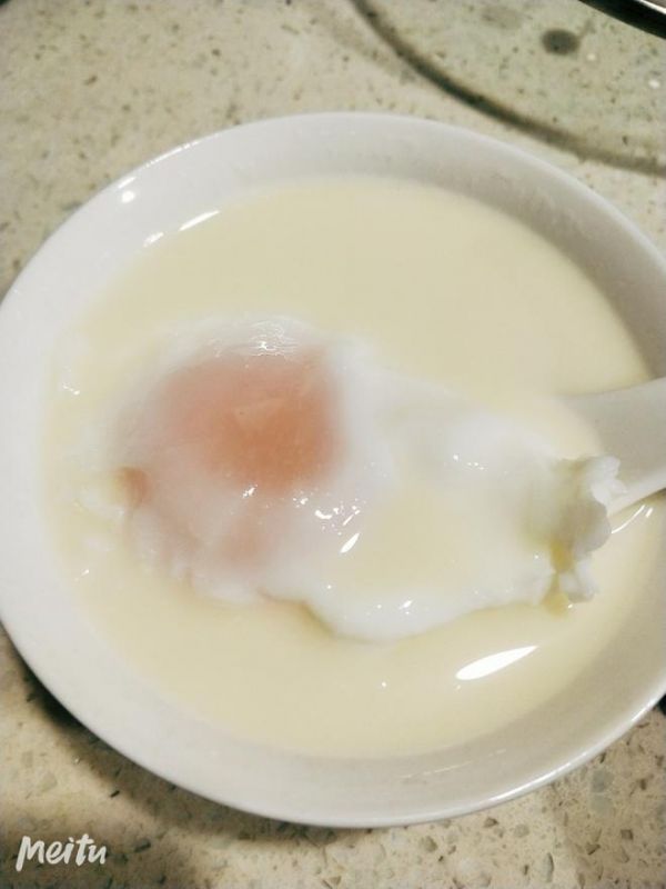 养生早餐 豆浆+鸭蛋的做法
