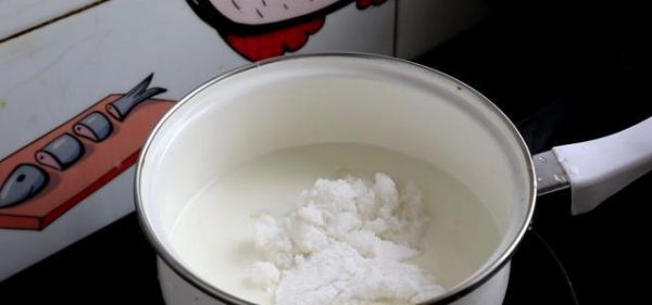教你用白涼粉做果凍，晶瑩剔透、清涼爽滑，入口即化，太好吃了！