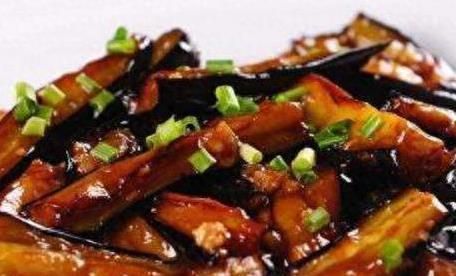 家常菜也能做出幸福感，10分钟响油茄子，省钱又好吃