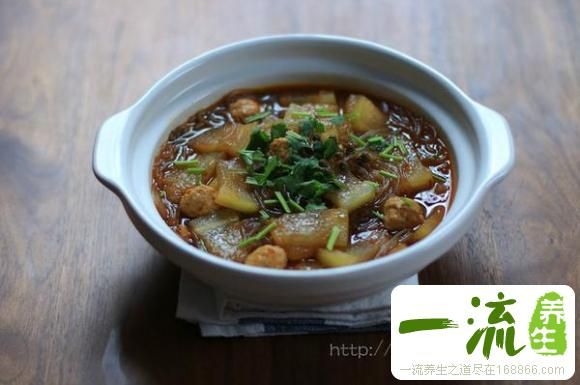 素食菜谱家常菜做法大全 辣味素丸子粉条冬瓜