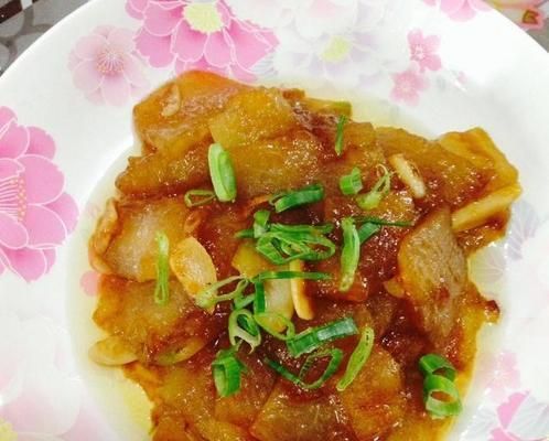以素菜燒冬瓜，清爽美味健康（做法簡(jiǎn)單）
