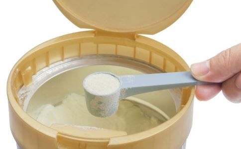 夏季奶粉怎么保存 怎么冲奶粉才是正确的 保存奶粉的正确方法