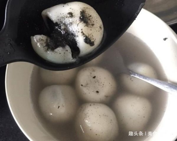 元宵节汤圆不用买，教你自己做，做法很简单，汤圆软糯香甜超好吃