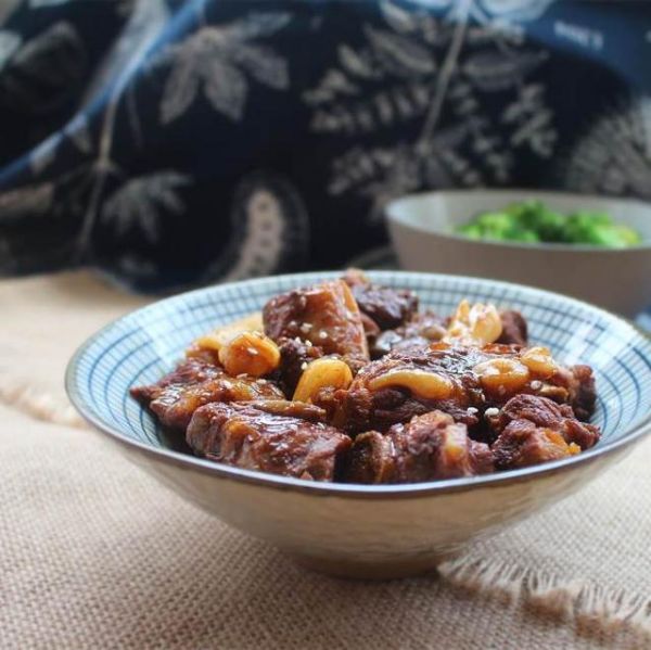 年夜饭怎么能没有年糕，教你做香甜软糯8种年糕，吃年糕年年高！