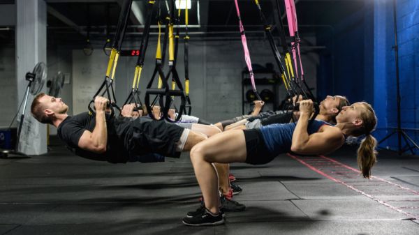 Entrenamiento con TRX: suspensión y fuerza en un solo ejercicio-1