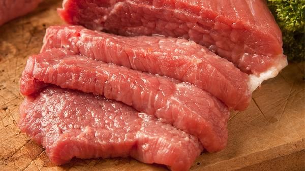 健身增肌吃鸡胸肉还是牛肉