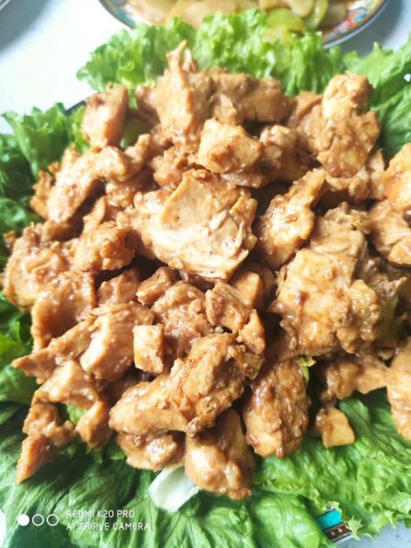 超级无敌美味的无油减脂鸡胸肉的做法