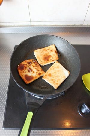 快手中式早餐--烙小油饼的做法 步骤5