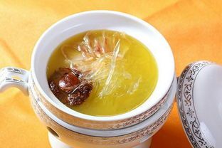 燕窩蜂蜜搭配指南：探究更佳燉煮水質(zhì)選擇與滋補(bǔ)效果