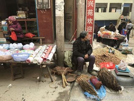 热门摆摊小吃