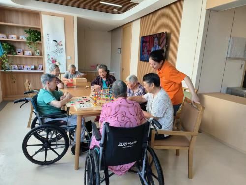 揚(yáng)州華江佰安健康管理有限公司