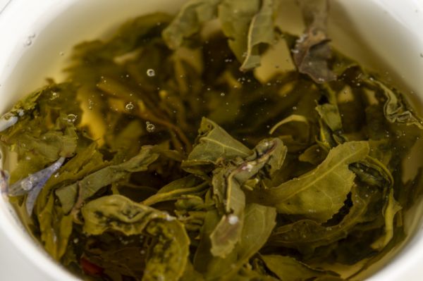 艺茶荷叶茶对减肥有用吗？了解它的功效和注意事项！