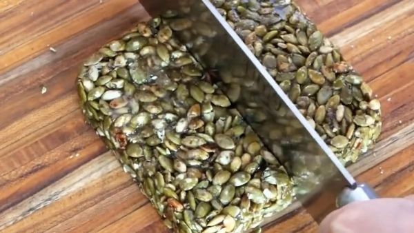 南眉籽的正确食用方法（最全辣木籽功效和食用方法）