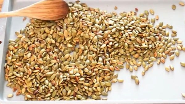 南眉籽的正确食用方法（最全辣木籽功效和食用方法）