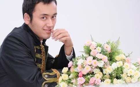 男人涮火锅吃什么食物好 男人吃什么食物补肾 男人吃火锅要注意什么