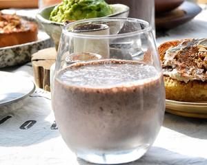 巴西莓果昔（acai smoothie）—抗氧化養(yǎng)顏的做法 步驟2