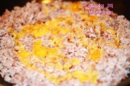 蛋炒飯的做法步驟6