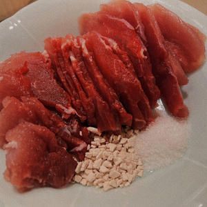 老广陈皮瘦肉汤的做法 步骤2