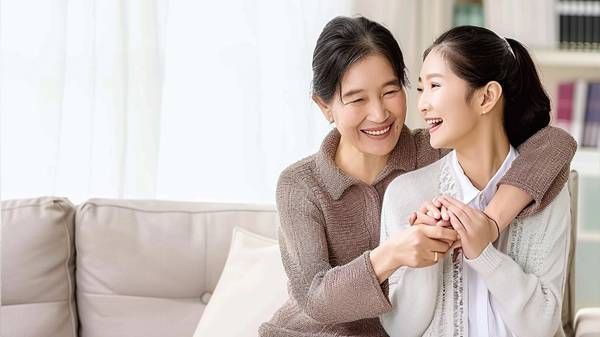 走路是长寿的良方！医生提醒：一旦过了55岁，走路牢记“4要素”