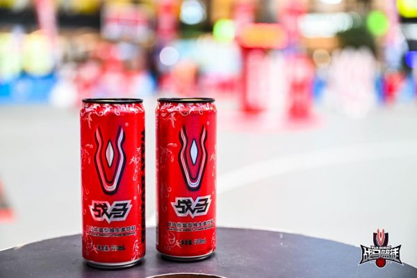 健身适合喝什么饮料，战马为你无限加持运动能量