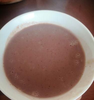 营养黑豆豆浆怎么做？有哪些健康益处？