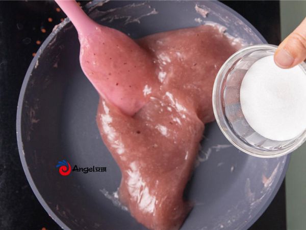 純奶手撕吐司的做法 步驟1