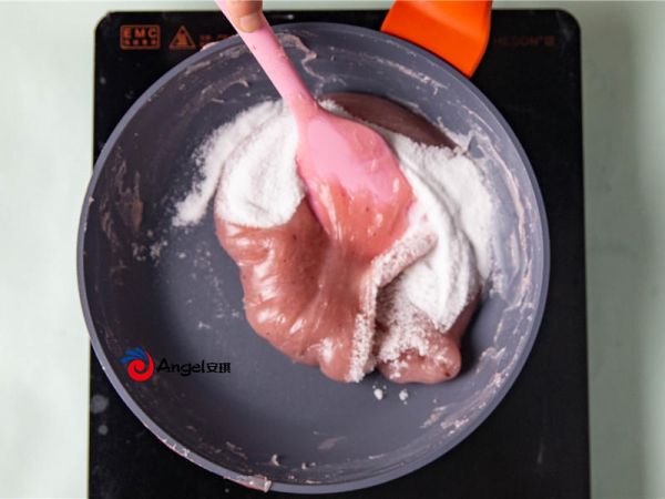 純奶手撕吐司的做法 步驟1