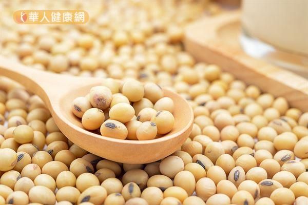 黃豆的升糖指數（GI值）較低，有助於降低血液中葡萄糖的濃度，還可增加飽足感。
