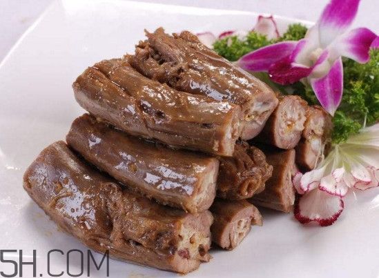 绝味鸭脖是哪里的？纯味鸭脖与绝味鸭脖有什么区别