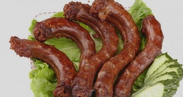 这几个牌子的鸭脖好吃，各有各的特点，还不赶紧去尝尝！