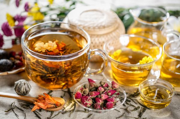 保养肺部喝什么茶？15款茶饮帮助您呼吸更加畅通