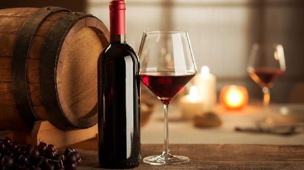 中醫(yī)藥酒大全 常喝4類藥酒氣血雙補