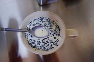 超濃郁 絲滑 低卡 港式 楓糖奶茶的做法 步驟3