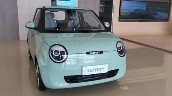 六款高性价比代步车解析：续航长、动力稳、配置全，3万起真香-有驾