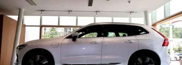 豪车只堆料，笑话，30万捡漏XC60，它把安全健康卖出了天价-有驾