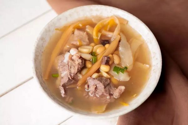 图片[2]-【黄花菜炖肉】做法步骤图 美味下饭 孩子们都抢着-起舞食谱网